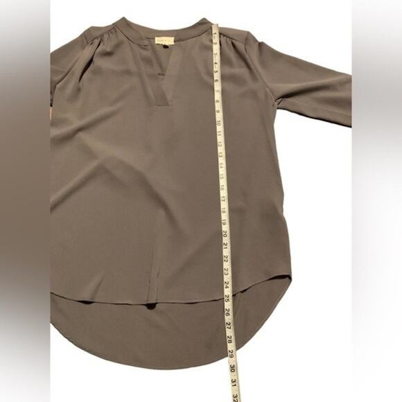 Perfect Peach Blouse Top V neck 3/4 Sleeve Grey Size Small - Picture 7 of 8